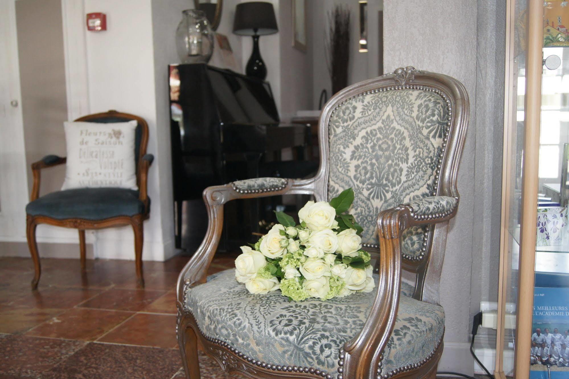 Ruc Hotel Cannes Exterior foto